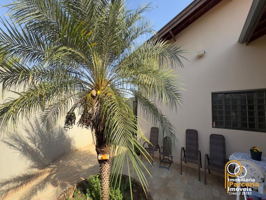 WhatsApp Image 2025-09-08 at 16.40.31 (1).jpeg